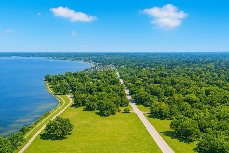 Best Foundation Repair pros in Mequon, WI